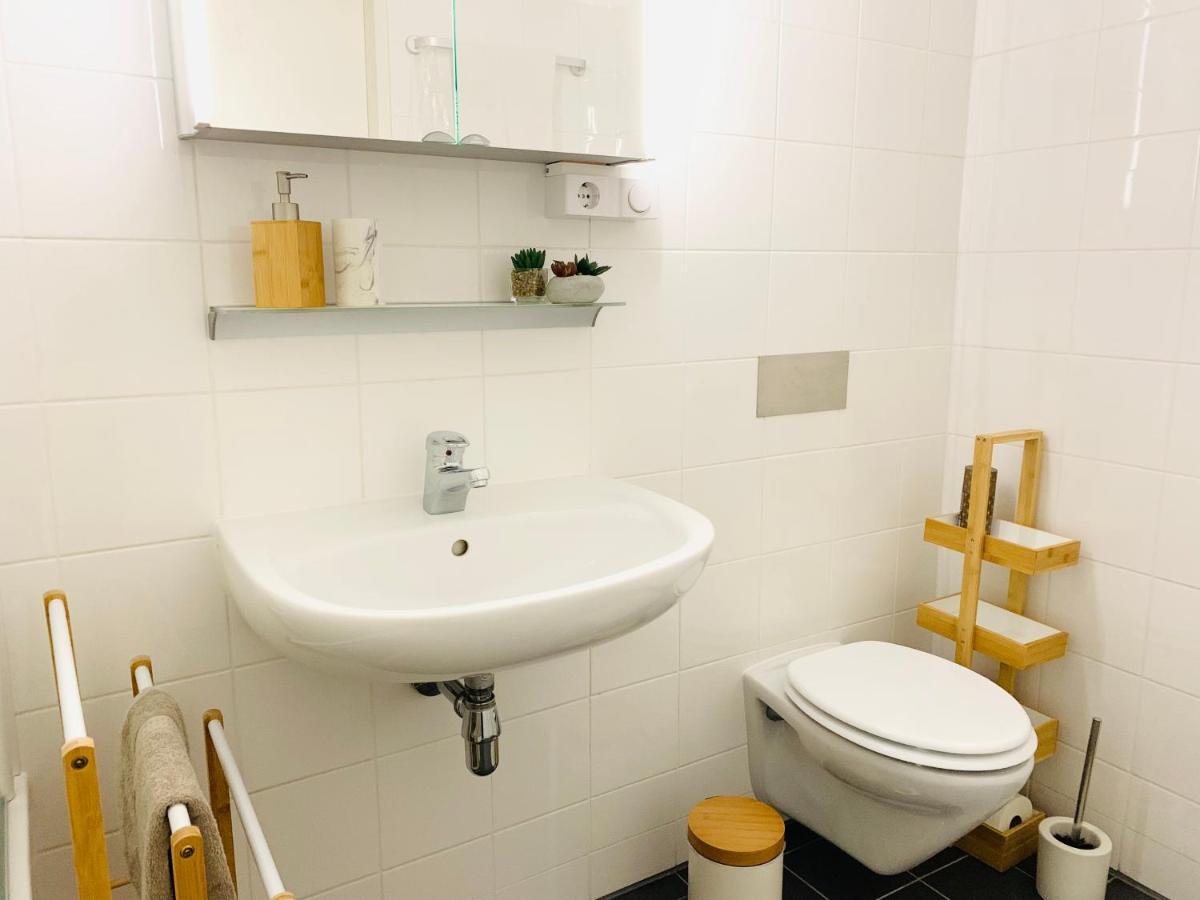 Ruhige Wohnung Im Gasometer Wien *Wifi*U3*Netflix* Exteriér fotografie