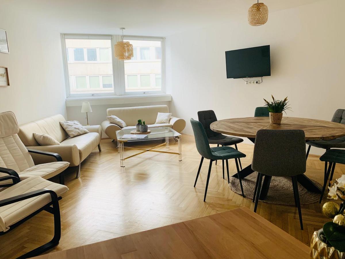 Ruhige Wohnung Im Gasometer Wien *Wifi*U3*Netflix* Exteriér fotografie
