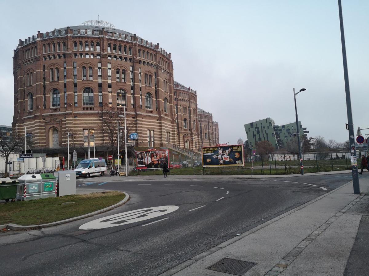 Ruhige Wohnung Im Gasometer Wien *Wifi*U3*Netflix* Exteriér fotografie
